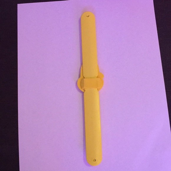 Hello kitty friend strap watch 💛🎀🕗🎀💛 - Picture 6 of 16